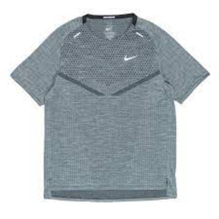 ☆Nike☆ Sportswear T-shirt M Midnight Navy HJ0773410 HJ0773 ☆Nike☆ Sportswear T-shirt M Midnight Navy HJ0773410 HJ0773