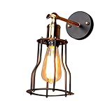 Applique murale : cette cage lumineuse en métal est non seulement peu encombrante, mais aussi agréable à regarder.