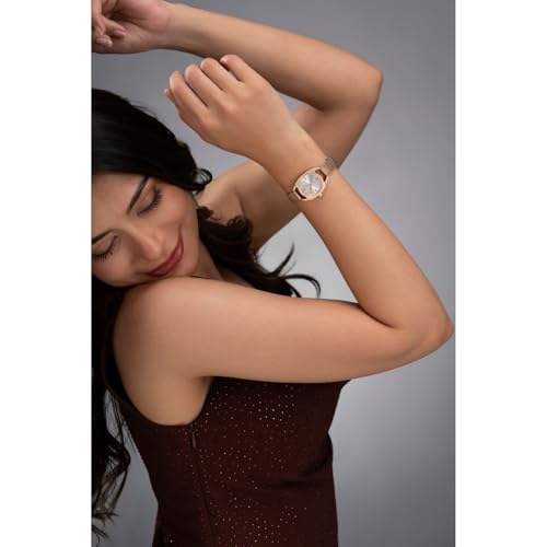 Image of Fastrack Vyb Spotlight with Quartz Analog Silver Dial Rose Gold Stainless Steel Strap Watch for Girls - FV60129WM01W