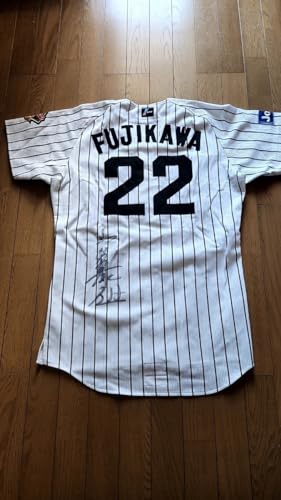 阪神タイガース 22 藤川球児選手 2005年 実使用 直筆サイン入りホームユニフォーム 優勝年度のサムネイル