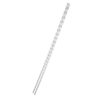 Heyiarbeit 2pcs 19.69" Acrylic Twisted Rod 0.24" Diameter Clear Solid Plastic PMMA Bar Stick Standard Tolerance Lightweight for DIY Crafts Candy White
