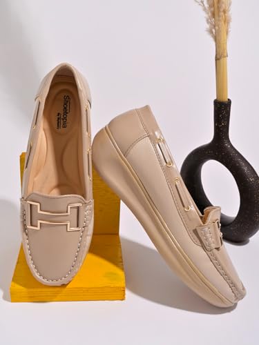 Image of Shoetopia Women Pull On Loafers