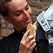 Imperial Riding Kopfbürste IRH Natural, besonders sanfte Pferdebürste mit weichem Ziegenhaar, natürliche Fellpflege für empfindliche Bereiche aus Naturmaterialien