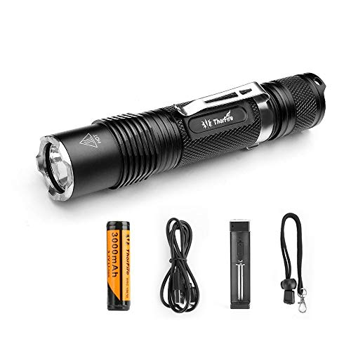 ThorFire Torche Lampe de Poche Rechargeable,IPX8 Etanche,1070 Lumen Ultra Puissant,5 Mode LED Batterie 18650,Chargeur,Câble USB Inclus pour Pêche,Camping,Randonnée,Vélo VG15S