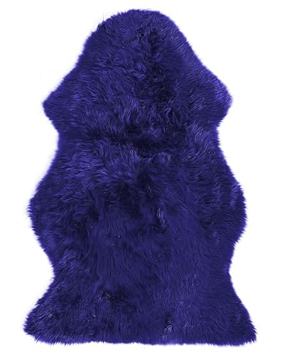 Beliani Alfombra de Piel de Oveja Azul Marino 65 x 110 cm Pelo Natural Estilo rústico Uluru
