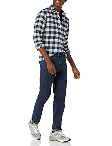 Image of Amazon Essentials Men's Regular Fit Long-Sleeve Flannel Shirt, Soft Brushed Cotton, Lightweight yet Warm