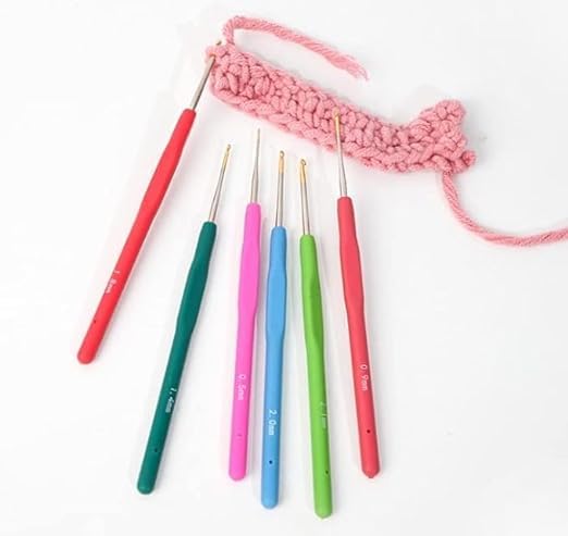 GIRLYZ Attire Crochet Hooks Knitting Needles Kits DIY Yarn Weave Craft Tools Crochet Set with Ergonomic Brown Plastic Handle Marked Different, Fine Work (No.7,4.50mm) 1