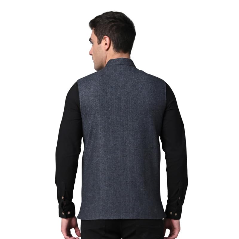 Image of Vastraa Fusion Men's Grey & Red Chequered Woolen Blended Festive Nehru Jacket /Waistcoat (VASTRAAVS4405D-38)