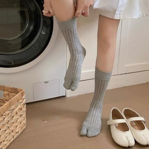 Soft Two-Toed Socks Solid Color Cotton Split Toe Socks Combed Women's Tabi Socks(black)4