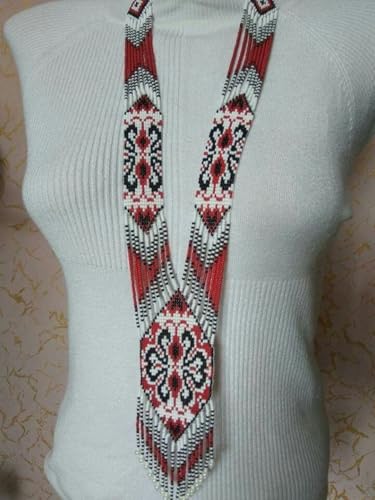 Bijou traditionnel fait main : sublimez votre tenue avec ce collier Gerdan ukrainien multicolore