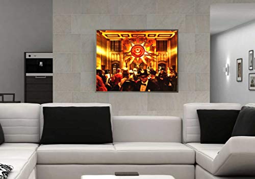 Bild mit Rahmen aus Holz lackiert in weiß beleuchtet mit LED-Lichtern