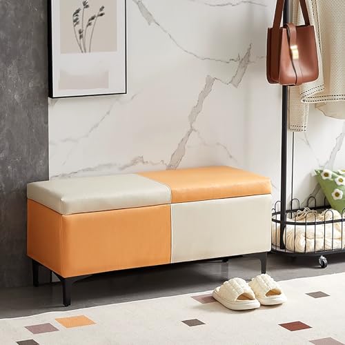 Bancs de rangement compacts pour désencombrer une entrée étroite