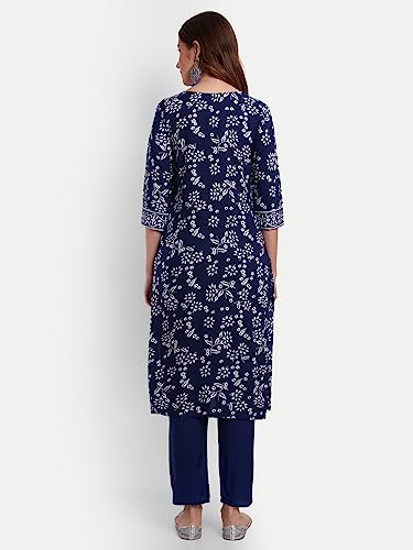 Image of Ayukta Women's Rayon Printed Straight Kurta