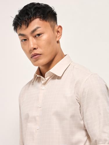 Image of THE BEAR HOUSE Men's Solid Tailored Fit Formal Shirt