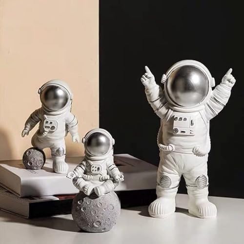 Estatua de astronauta decorativa de resina dorada miniatura 6