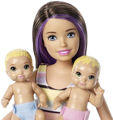 Barbie Skipper Babysitter Inc, Nap 'N' Nurture Kinderzimmer Accessoires, Kinderbetten, Schaukelpferd, Wippe, 3 Puppen, Geschenk für Kinder ab 3 Jahren,GFL38