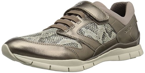 Geox J Sukie Girl A baskets basses fille de couleur blanche