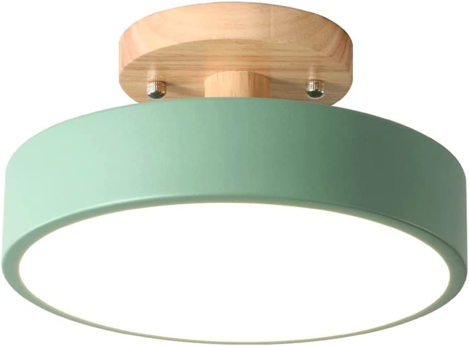 Plafonnier créatif couleur bois d'ori pour créer un nid douillet dans votre chambre