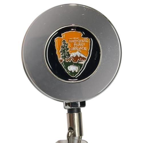 BL18-015 NPS National Park Service Park Ranger Guide Metal ID Reel Retractable Card Holder