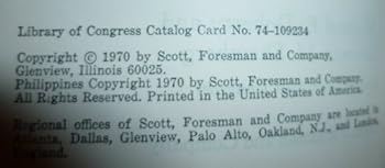 Paperback Asking questions about behavior : an introduction to what psychologists do Book