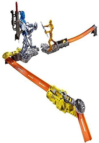 Hot Wheels Trick Tracks Cyborg Blaster Starter Set