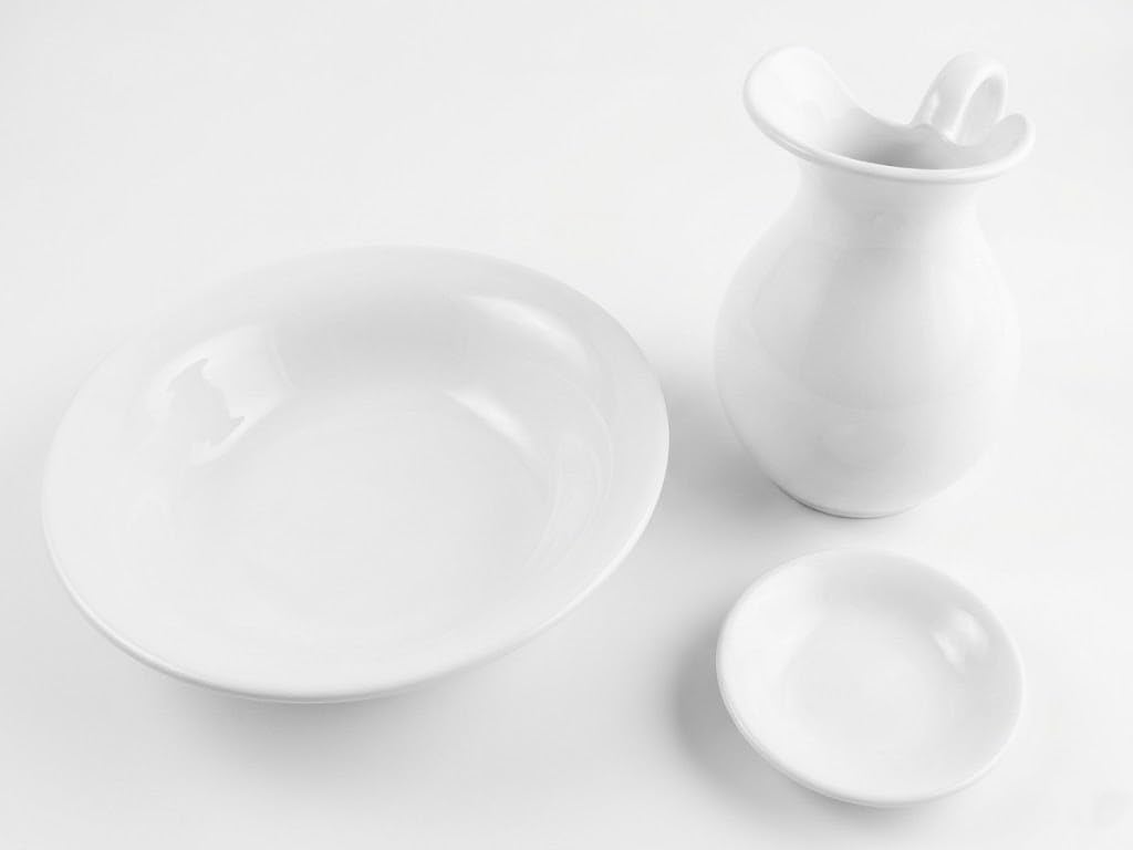 Ceramiczny zestaw toaletowy do umywalki z żelaza lub drewna Antyczna biała łazienka