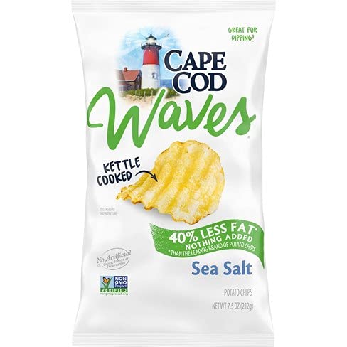 Cape Cod Waves Kettle - Papas fritas cocidas, satisfactorias para todo lo natural, ideales para sumergir (menos grasa con sal marina, 3 bolsas)