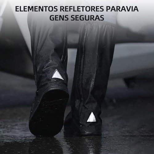 Imagem traseira das botas em ambiente externo. Imagem traseira das botas em ambiente externo.