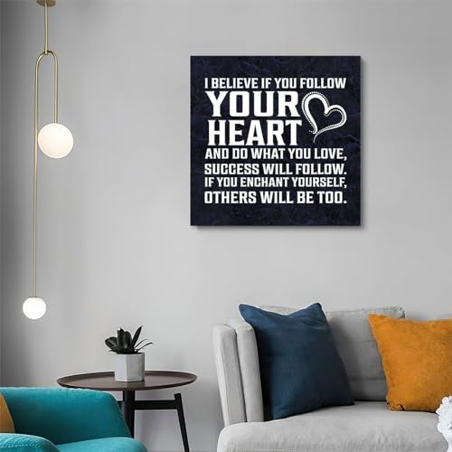 Lienzo de pared con frases para transformar habitaciones aburridas 5