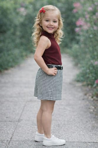 Image of Girl's Solid Cotton Blend Style Top and Shorts Set