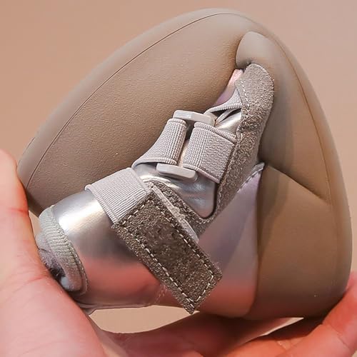 Boys Girls Winter Shoes Kids Anti-Slip Soles Boots Non Slip Sneakers Outdoor Arch Ankle Support Shoes For Toddlers4