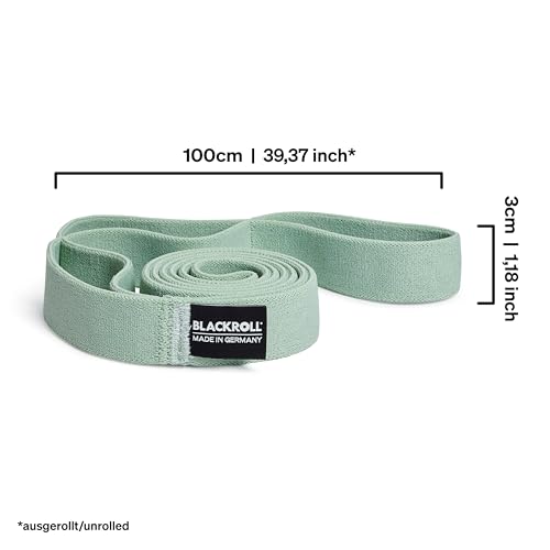 BLACKROLL® Stretch Band (100 cm), Fitnessband für das Mobilitätstraining, Flexibles Gymnastikband mit Schlaufen, hautfreundliches Stretchband, ideal für Yoga, Made in Germany, Balanced Green