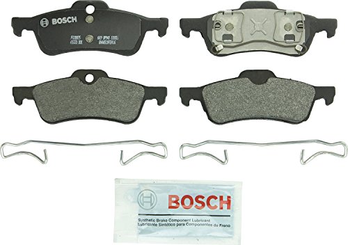 Plaquettes de frein Bosch BP940 QuietCast Premium semi-métalliques ultra résistantes
