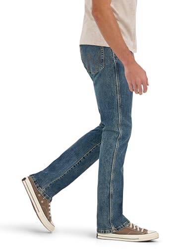 Wrangler Men's Regular Fit Bootcut Jean2