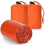 🔥【Duradero y Reutilizable】 Los sacos de dormir de emergencia están hechos de polietileno de 26 um, que es resistente al desgarro, al viento y al agua. Almacena de manera efectiva el 90 % del calor para usted, proporcionando retención de calor y aislamiento térmico en situaciones de supervivencia. Forrado con un material especial reflectante del calor, similar a las mantas de salvamento pero más resistente.