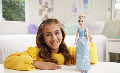 Mattel Disney Princess Cinderella Fashion Doll, Sparkling Look With Blonde Hair, Blue Eyes & Hair Accessory #TOP1