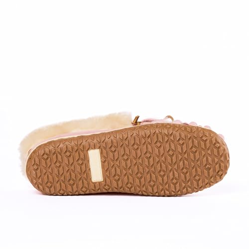Minnetonka Ultimate Sheepskin Slipper – Indoor/Outdoor Slippers for Women with Hard Sole Design and Breathable Sheepskin3