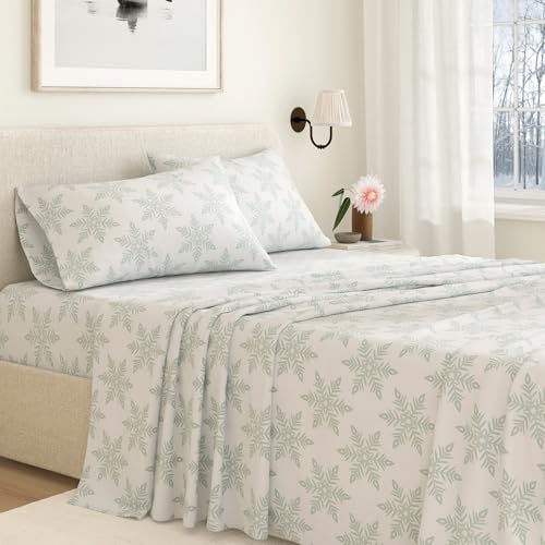 Image of Great Bay Home Flannel Sheet Set Twin Size - 100% Turkish Cotton, Double-Brushed, Lodge-Printed Bed Sheets - Ultra-Soft, Cozy, 3-Piece Bedding Set (Snowflake- Simple White)