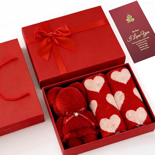 MEWPON Valentines Kitchen Towels, Valentines Day Hand Towels, Red Heart Hand Towels for Bath Bathroom Kitchen Dish, for Wife Mother Grandmother, Gift Box Included, Home Decor(2 Count+1 Bear)