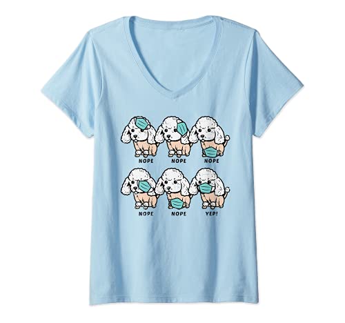 Donna Poodle Wearing Mask Social Distancing Quarantine Dog Gift Maglietta con Collo a V