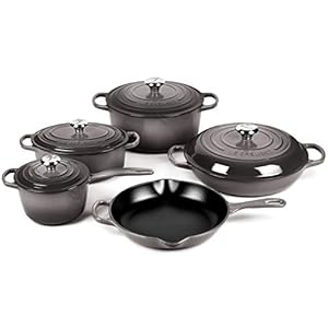 Le Creuset Signature Cast Iron Cookware Set – 9 Piece (Oyster)