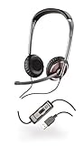 Blackwire 420 Das schnurgebundene PC-Headset Blackwire 420 von Plantronics ist ideal für alle, die viel unterwegs sind und Multimedia sowie VoIP in HiFi-Stereoqualität genießen möchten. Wideband-Audio und digitale Signalverarbeitung mit Echounterdrückung sorgen für einen klaren, natürlichen Klang und optimale Sprachverständlichkeit. Das Noise Cancelling-Mikrofon filtert störende Hintergrundgeräusche heraus. Häufig genutzte Funktionen wie Anrufannahme oder –beendigung, Lautstärkeregelung un ...