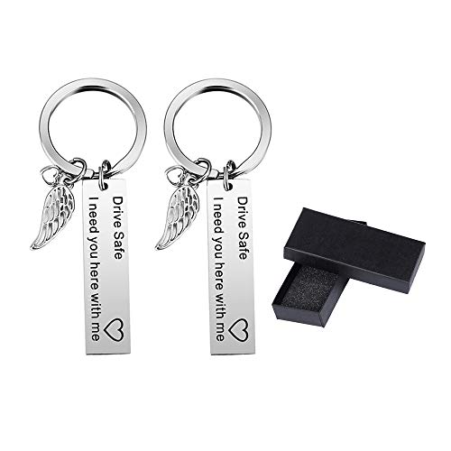Preisvergleich Produktbild Jooheli Schlüsselanhänger Geschenk, 2 Stück Anhänger Schlüsselanhänger, Auto Schutzengel Schlüsselringe Schlüsselkette, Anhänger Edelstahl Schlüsselbund für Ehemann Freunde Pärchen Geschenk