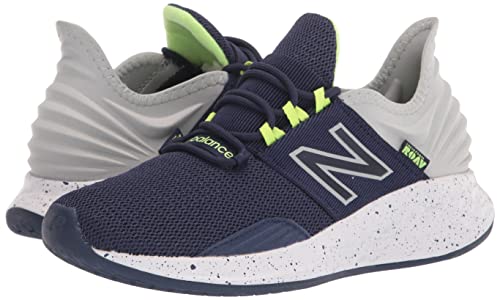New Balance Tênis de corrida feminino Fresh Foam Roav V1, Maré Noturna/Lima Glo/Alumínio Claro, 8