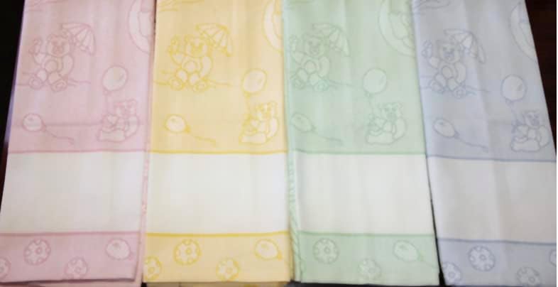 Cross Stitch BabyTowel Playtime Bears for You to Stitch by Zweigart - 4 Colors to Choose from - Pink Maize Green or Blue (Maize)