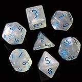 IDEALES WÜRFELSET – Enthalten sind je ein D4, D6, D8, D10, D10.0, D12, D20. Egal ob Einsteiger, Anfänger, Gamemaster oder als Geschenk – die Pen and Paper Würfel aus Kunststoff sind ein absolutes Pflicht-Zubehör für jeden ambitionierten RPG-Spieler.