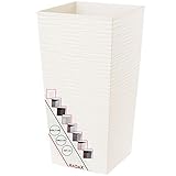 🌼 BESONDERS AUFFALLEND IST DAS GESCHMACKVOLLE UND AUSGEFALLENE DESIGN, welches das Produkt wie aus Keramik wirken lässt. Der Topf hat eine minimalistische Form, die seine Nützlichkeit betont. Der Artikel ist leicht und unzerbrechlich; man kann ihn einfach tragen, hinstellen, die Erde rein- und ausschütten, ohne Befürchtungen, dass der Topf beschädigt wird. Das ist ein unerlässliches Produkt bei Ihrem Gartenprojekt und eine große Erleichterung bei der Arbeit mit Lieblingspflanzen.