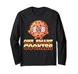 Ein Smart Cookie Backwaren, Peitsche, Sahne, Kuchen, Kneten Kekse Kekse Backen Teee zum Backen. Schnappen Sie sich Ihr Mehl, Eier, Schokoladenchips, Milch und andere Zutaten und backen Sie einen köstlichen, feuchten Keks. Ideal für Gebäckliebhaber, vor allem Kekse, die mit Milch getaucht werden.
