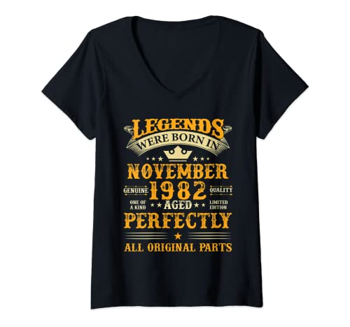 Mujer Legends Were Born in November 1982 40 Yrs Old 40th Birthday Camiseta Cuello V