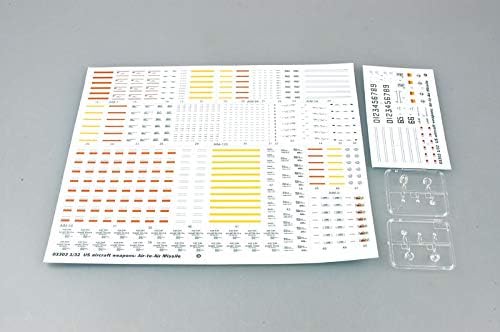 Trumpeter 1/32 US Aircraft Weapons Set: Air-to-Air Missiles Model Kit